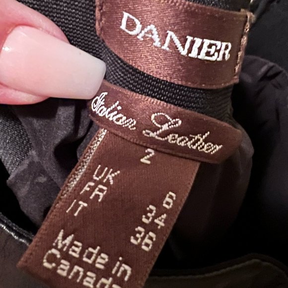 Danier Black Leather  Knit Leggings - Picture 2 of 4